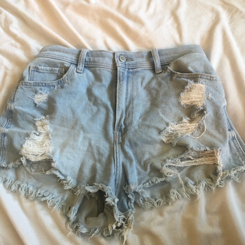 Hollister high waisted shorts